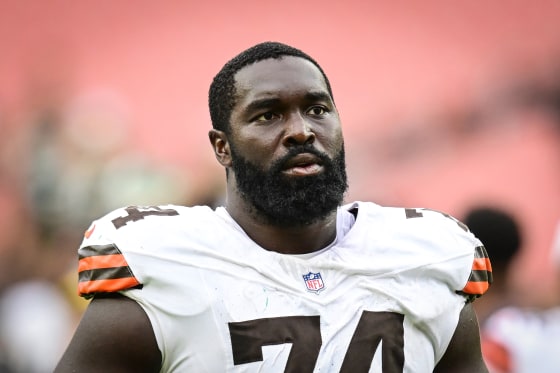 Cleveland Browns offensive tackle Hakeem Adeniji