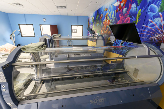 250313-hyperbaric-chamber-oxford-center-thomas-cooper-aa-1225-83c28d-1 A hyperbaric chamber at the Oxford Center in Brighton, Mich., is shown Feb. 8, 2024. Four people were charged in the death of 5-year-old, Thomas Cooper, who was killed inside a hyperbaric chamber that exploded while he was receiving medical treatment.